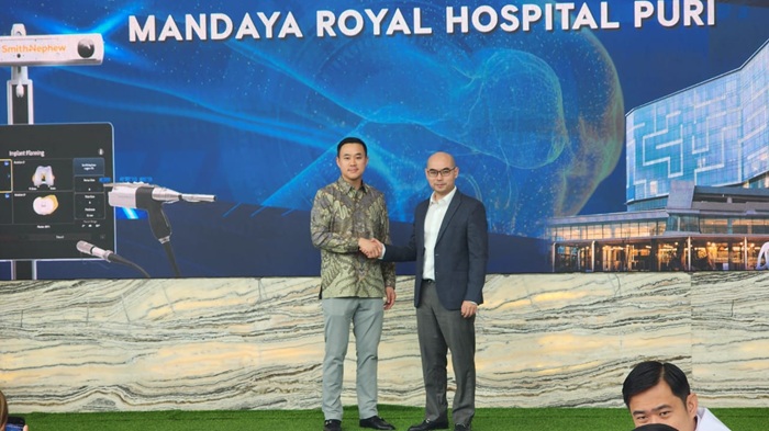 RS Mandaya Puri Rayakan Operasi Lutut ke-100 Metode Robotik CORI