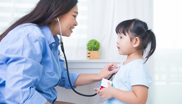 4 Rekomendasi Dokter Spesialis Jantung Anak di Jakarta