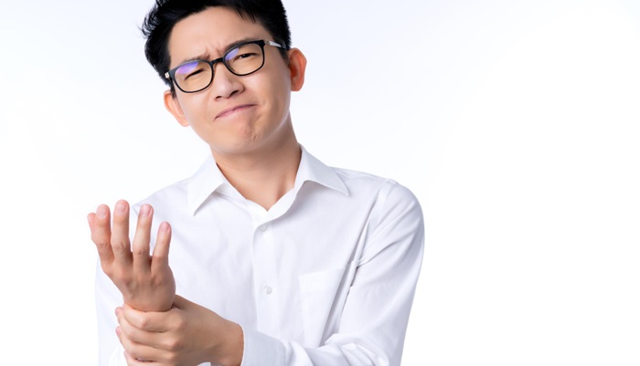 What Is Lupus? Learn the Symptoms, Causes, and Treatment at Mandaya Royal Hospital Puri