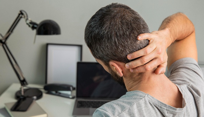 Cervical Pinched Nerve Treatment with ACDF at Mandaya Royal Puri Hospital