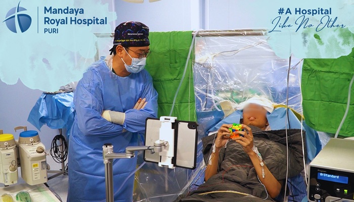 Pasien Ini Main Rubik Selama Operasi Tumor Otak, Tindakan Awake Brain Surgery oleh Dr. Joy di RS Mandaya Puri
