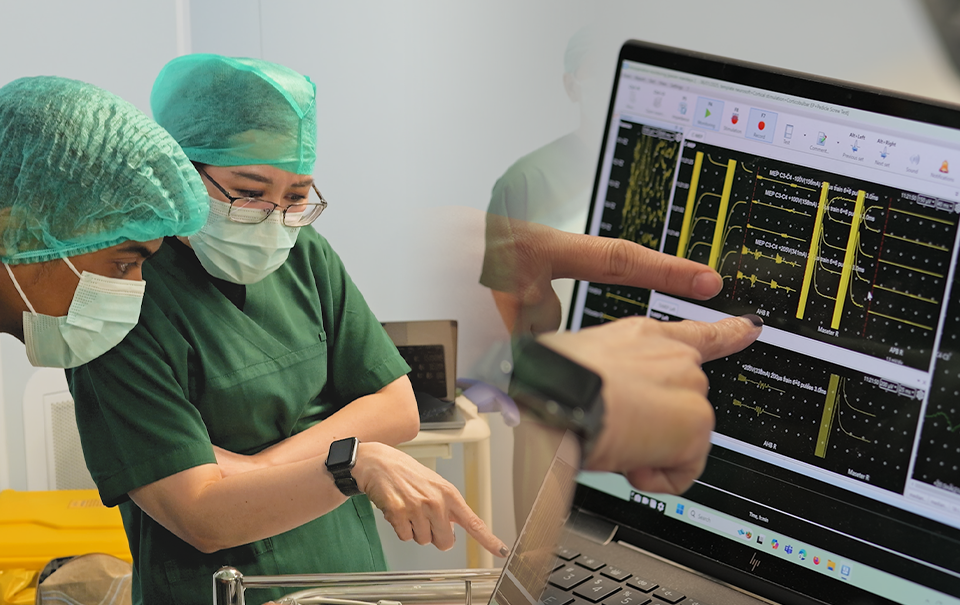 Intraoperative Neuromonitoring (IONM)